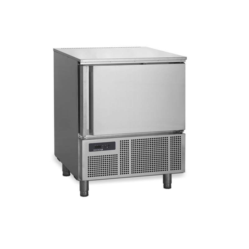 Cooling Cell 5 GN 1/1 - Solid Door - TEFCOLD: rapid cooling and efficient freezing Cooling Cell 5 GN 1/1 - Solid Door - TEFCOLD: rapid cooling and efficient freezing