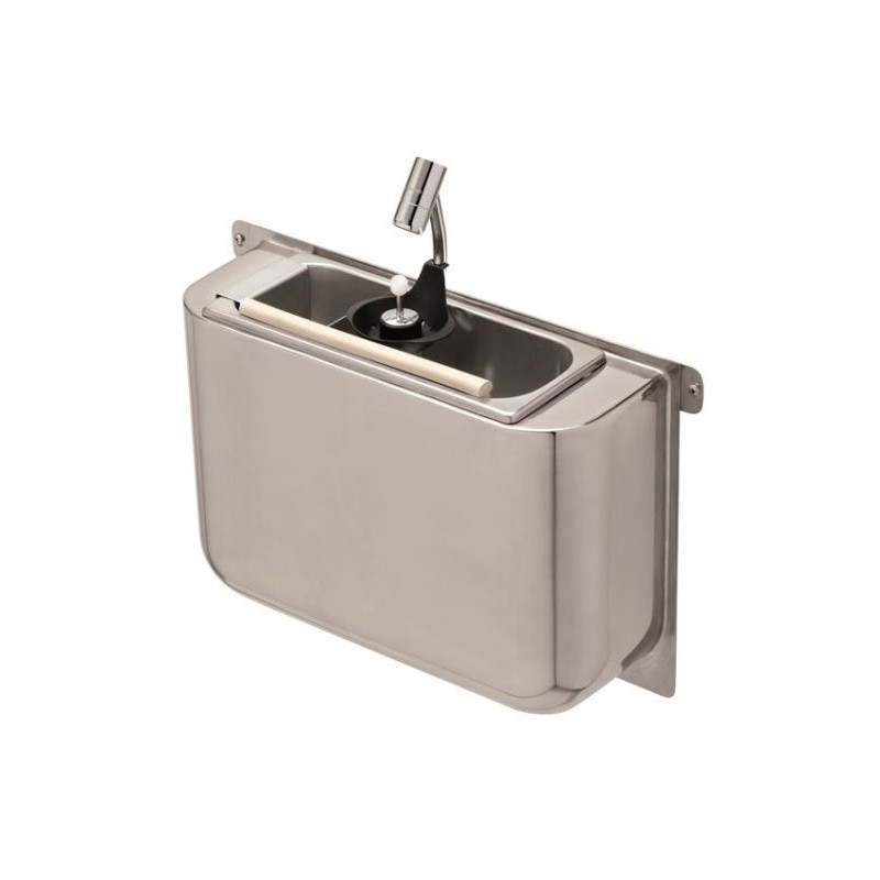 Spüle Eislöffel CombiSteel - Wasseranschluss und Abflussrohr Spüle Eislöffel CombiSteel - Wasseranschluss und Abflussrohr