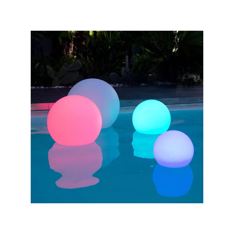 Schwimmende kabellose Leuchtkugel - Bobby 40 cm - Lumisky Schwimmende kabellose Leuchtkugel - Bobby 40 cm - Lumisky